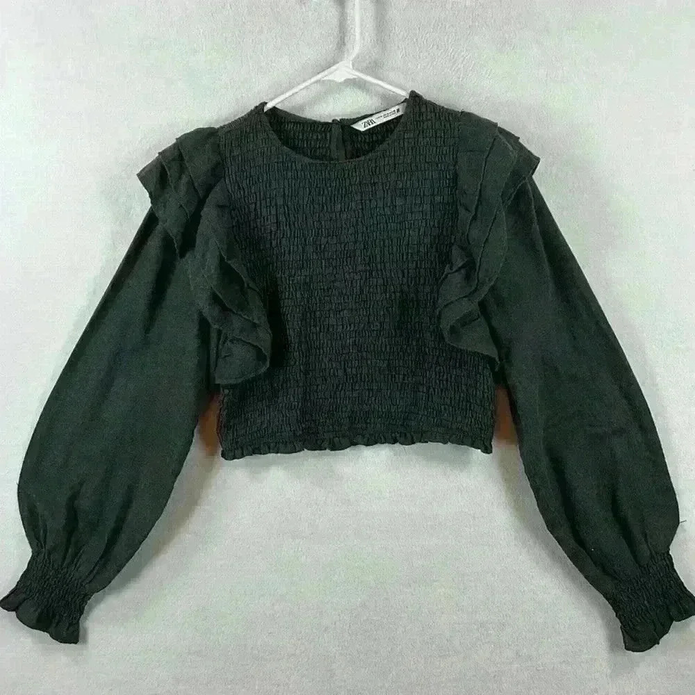 Zara Crop Shirred Elastic Top Size Medium Gray Long Sleeves Ruffled Caps